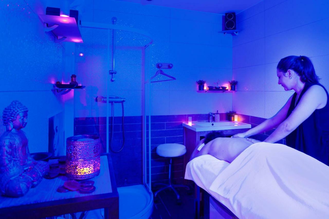 Le Neptune & Spa 프로프리아노 외부 사진